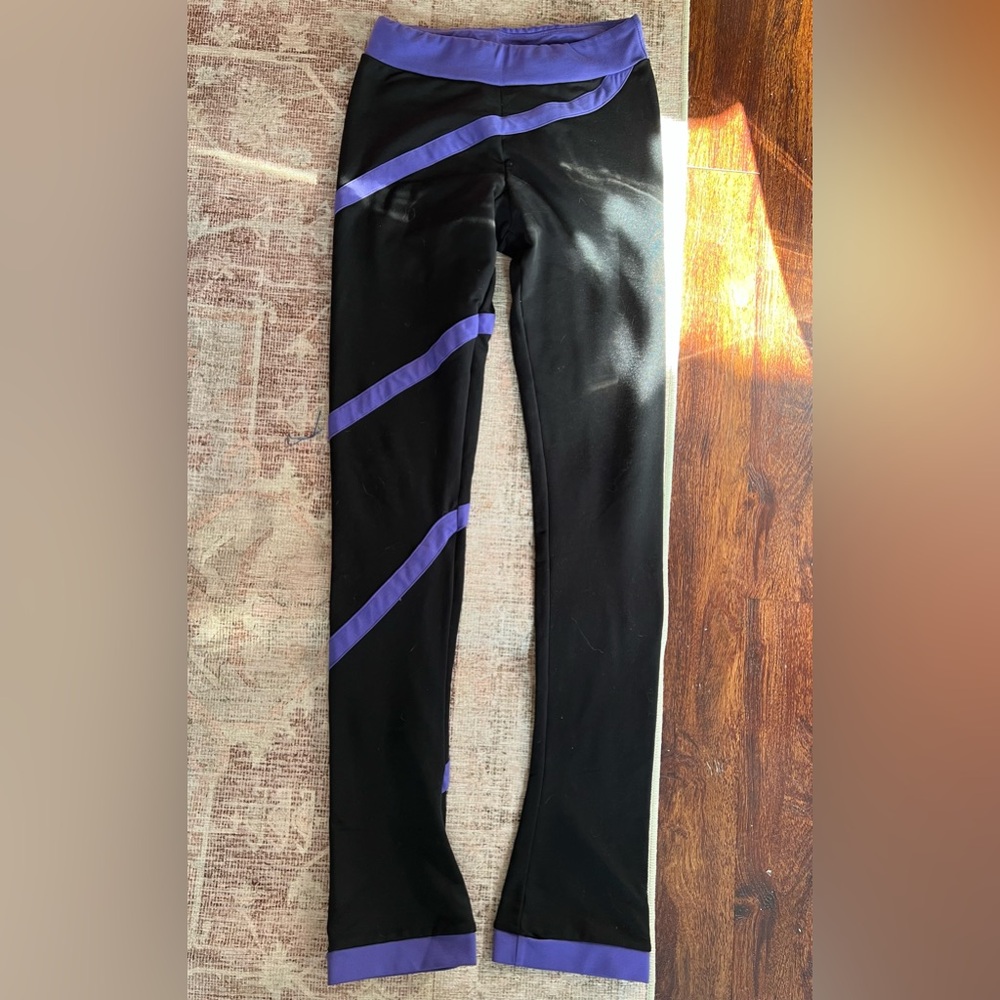 Chloe Noel figure skating pants